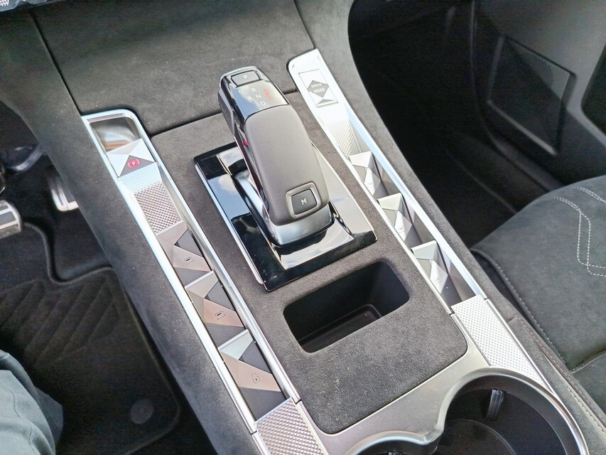 DS Automobiles DS 7 Crossback