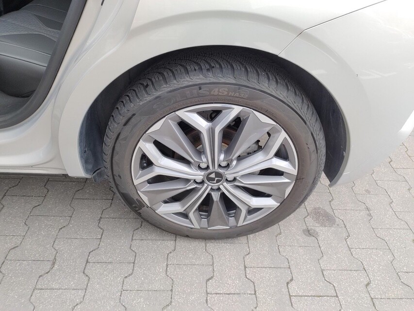 DS Automobiles DS 4 Crossback