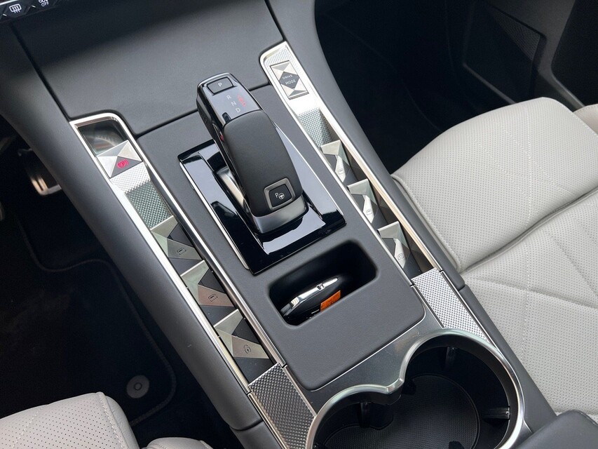 DS Automobiles DS 7 Crossback